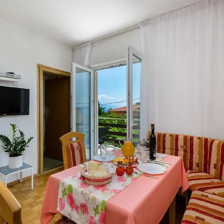 Fuer 4 Personen Ca 50 Qm In Novi Vinodolski, Kvarner Bucht Crikvenica Und Umgebung Apartman Novi Vinodolski